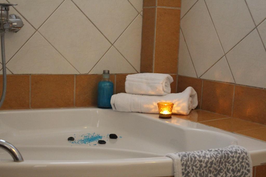 Archodiko Toliadi Boutique Apartments And Suites Ouranoupoli Luaran gambar