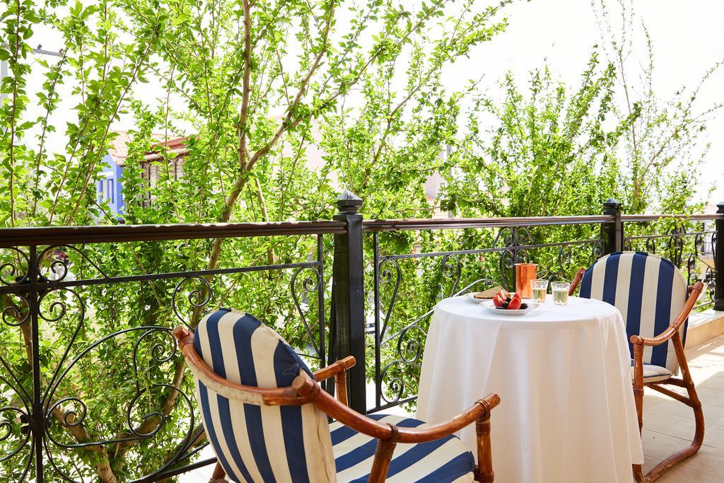 Archodiko Toliadi Boutique Apartments And Suites Ouranoupoli Luaran gambar
