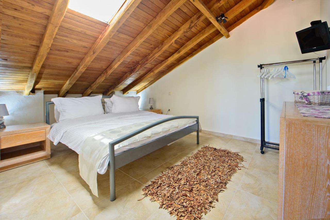 Archodiko Toliadi Boutique Apartments And Suites Ouranoupoli Luaran gambar